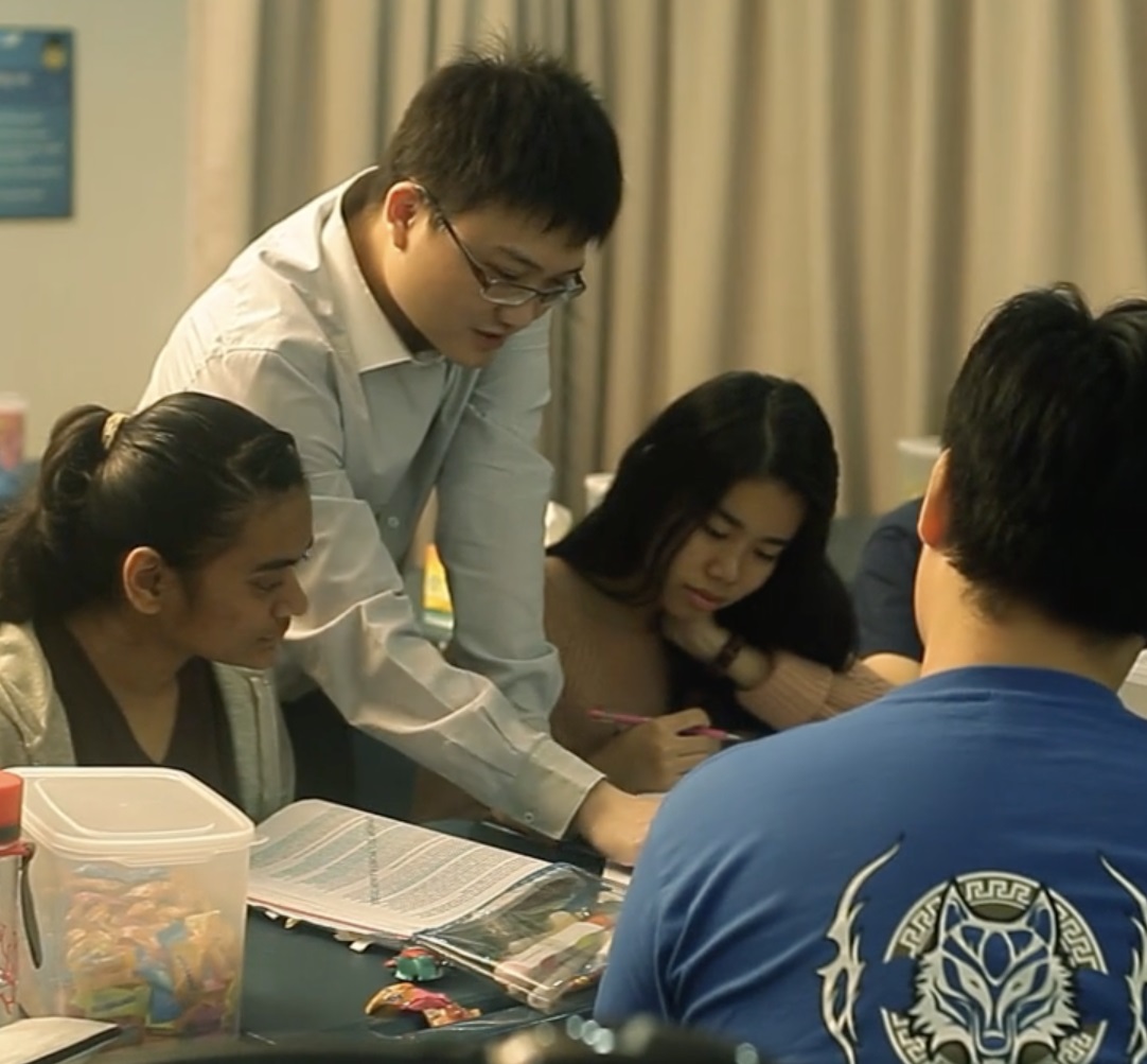 IB Economics Tutor in Delhi - Teaching Academy